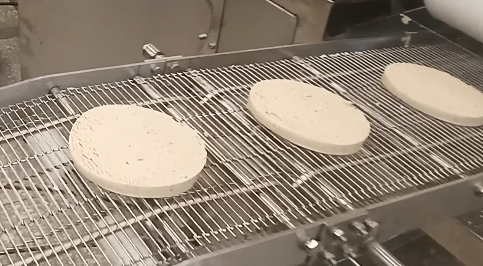 Patty formed by MF300 forming machine.png