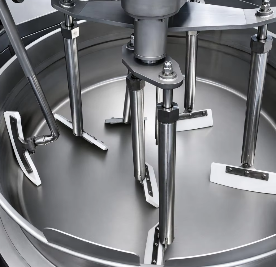 Full-length Teflon side scraper preventing wall adhesion on planetary cooking kettle